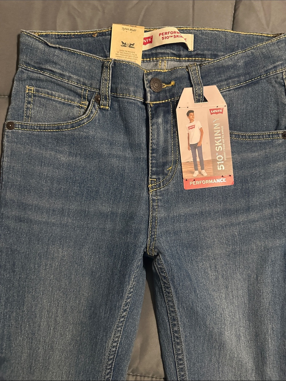 Levi's Skinny Jeans in Medium Blue Wash NWT Boys 12
